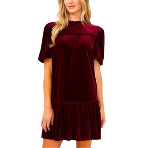 CECE
Ruffle Detail Velvet Majestic Wine Shift Dress Size S